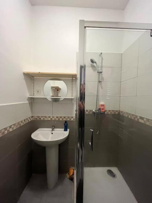 Apartment Cosy 2p- Proche Metro, Lille A 15 Min *